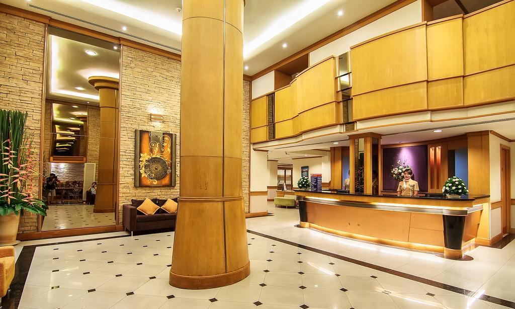 Bossotel Bangkok Esterno foto